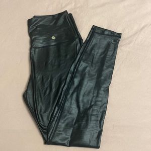 BLACK Savvi Mirage Leggings NWT